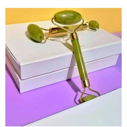 Jade Facial Roller | For A Relaxing & De-stressing Clean Beauty Ritual
