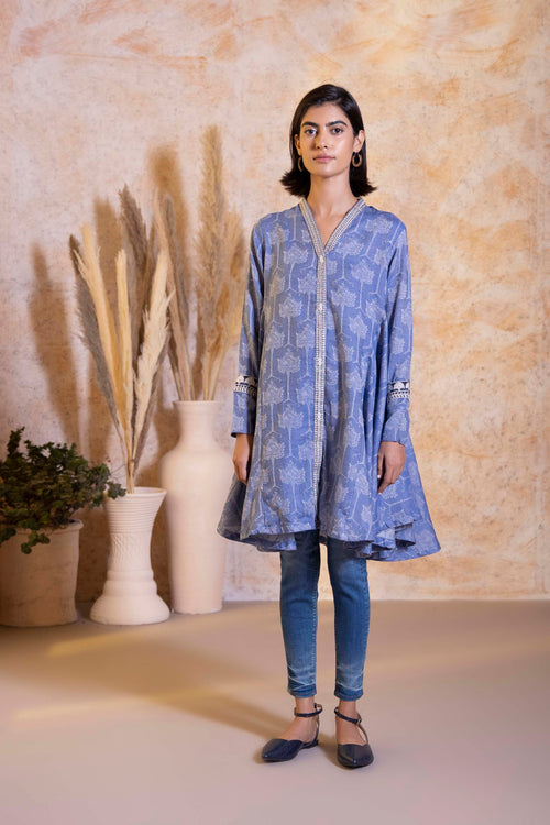 Sapphire - Embroidered Jacquard Shirt