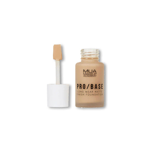 Mua- Pro Base Long Wear Matte Finsih Foundation - 144