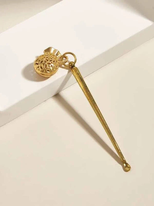 Shein - 1pc Portable Ear Pick