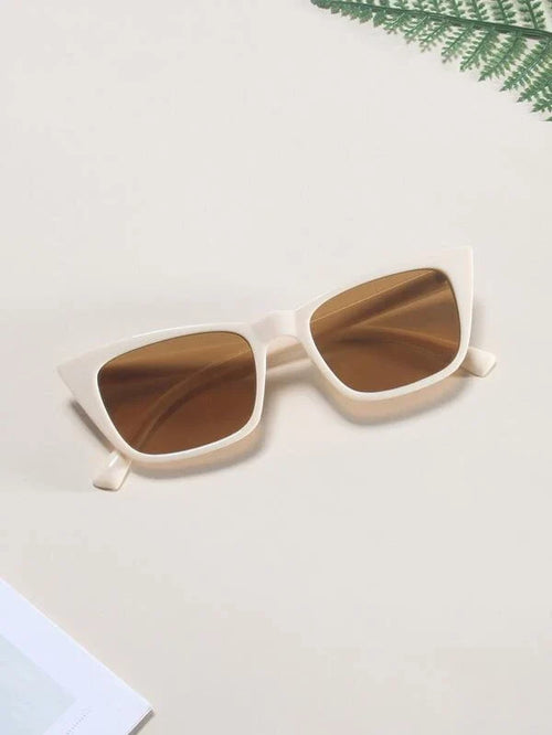 Shein - Tinted Lens Sunglasses With An Acrylic Frame