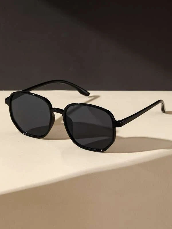 Shein - Geometric Frame Sunglasses Oval Black