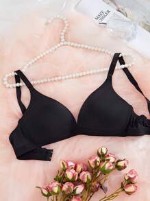 Shein - 1pcs V-style Lady's Comfortable Wireless Soft Cup Solid Underwear Bra