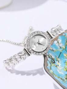 Shein - Luckyfox Quartz Watch For Women, Elegant And Fashionable With A Green Leaf Fine Strap, Studded With Diamonds, Round Dial, Pull Adjustment Chain, Suitable For Daily Wear, Gift For Couples And Valentine's Day Gifts