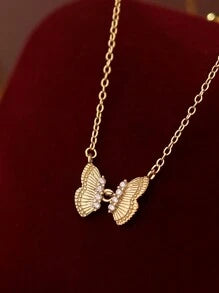 Shein - 1 Pc Personality 925 Sterling Silver Colorful Cubic Zirconia Butterfly Pendant Necklace