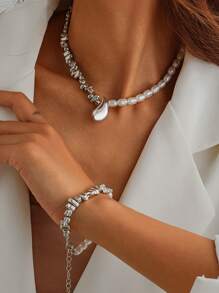 Shein - 1set Irregular-shaped Ccb Silver Chips, Faux Pearl & Smooth Metallic Water Drop Pendant Necklace And Bracelet Set