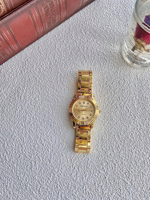 Shein - 1pc Golden Round Shape Casual Bracelet Watch