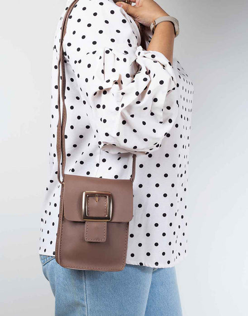 Rangoon - Brown Buckle Flip Bag