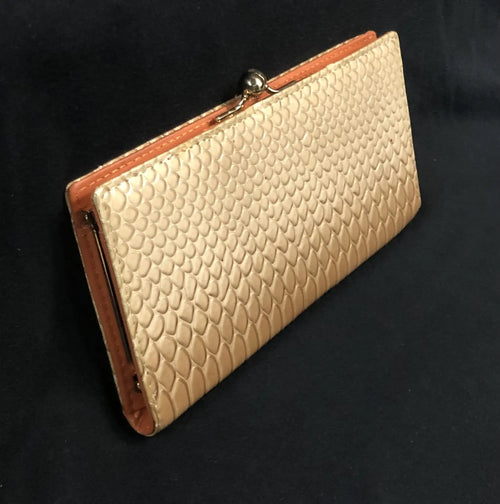 Beri - Crocodile Textured Clutch Wallet Bag