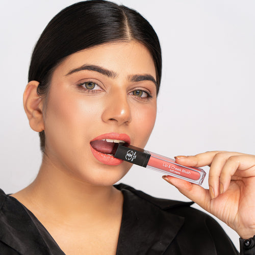 Glow & Glee - Lip & Cheek Blush Soft Matte 303 Kiss Me 8ml
