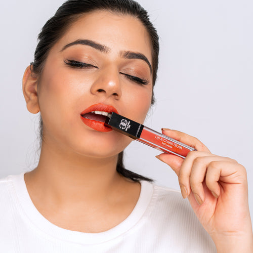 Glow & Glee - Lip & Cheek Blush Soft Matte 317 Welcome Kiss 8ml
