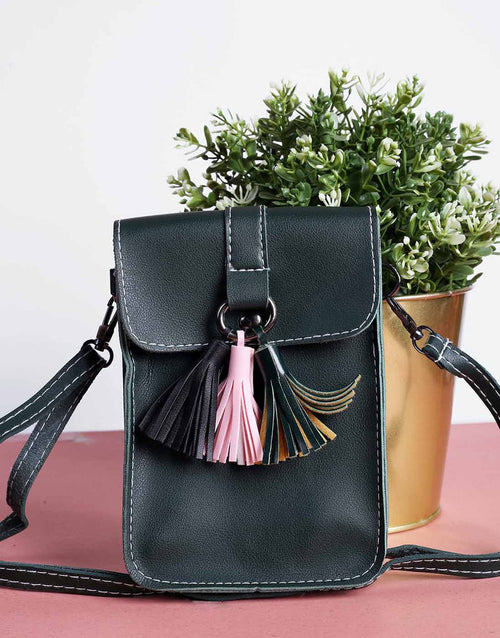 Rangoon - Green Tassels Mobile Bag