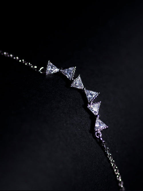 The Cress- Zarqon Small Bow ( 3 Silver And 4 Golden )