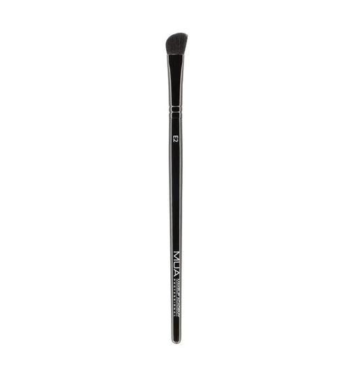 MUA- E2 Eyeshadow Contour Brush