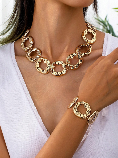 Shein - European And American Cross-border Minimalist Sexy Exaggerated Wavy Asymmetrical Circular Necklace And Bracelet Set