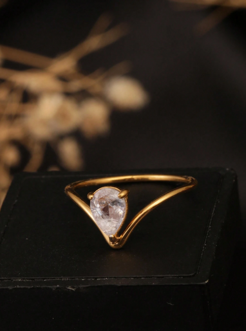 Shein - 1pc V-shape Zirconia Ring 18k Plated Cubic Zirconia Ring