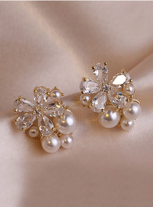 Shein - 1 Pair Of Delicate Small Pearl Studs,uitable
