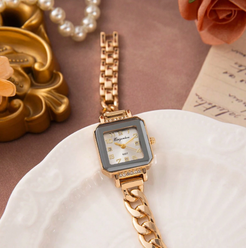 Shein - Xinyunkou New Arrival Stainless Steel Band Rhinestone Bezel Quartz Women Watch