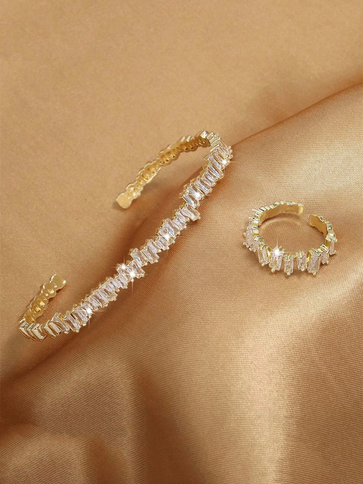 Shein - Rakol 2pcs Fashionable Cubic Zirconia Asymmetrical Decoration Ring & Bracelet Set
