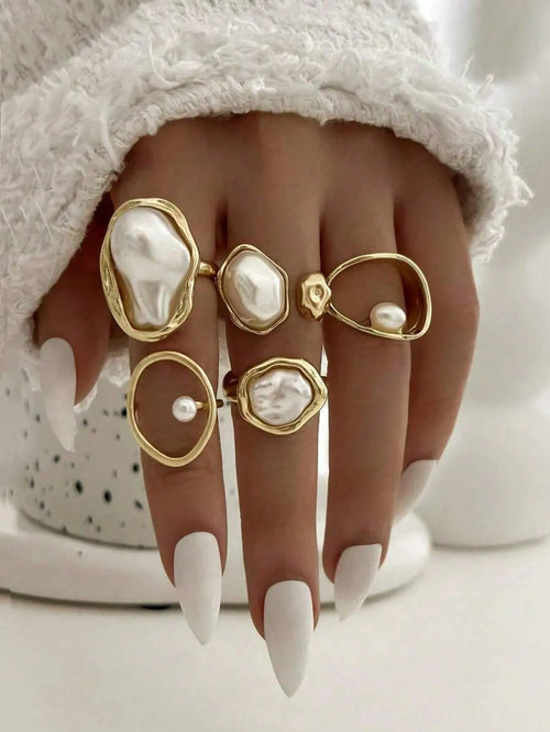 Shein - 5pcs Vintage Asymmetrical Baroque Pearl Open Ring Set