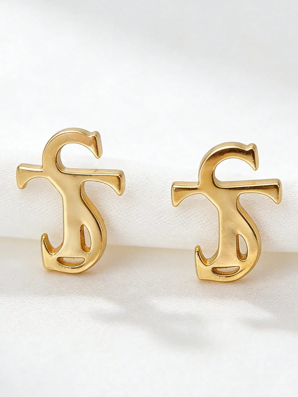 Shein - Gold Ts Letter Stud Earrings
