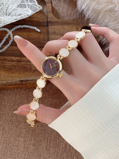 Shein - 1pc Round Retro Style Women's Quartz Watch - Gold