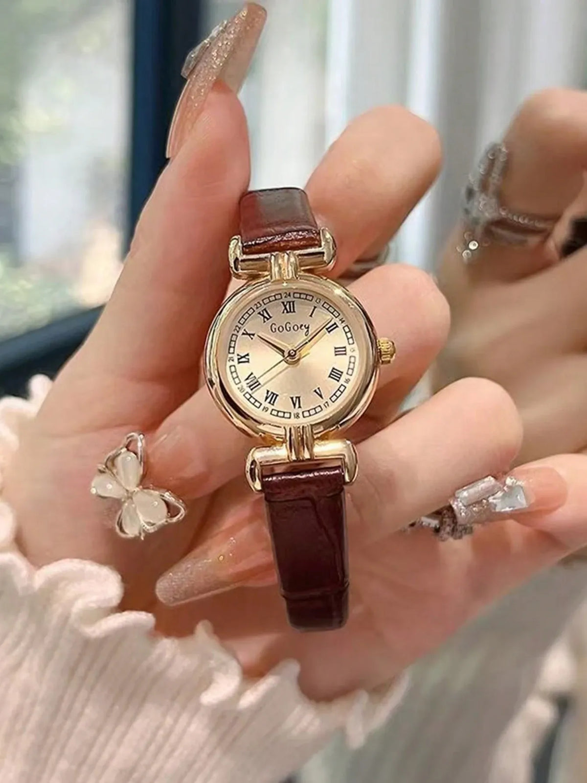 Shein - French Luxury British Style Ladies' Watch
