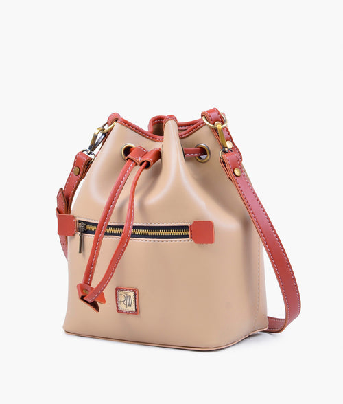 Rtw - Off-white Bucket Bag With Zipper Pocket
